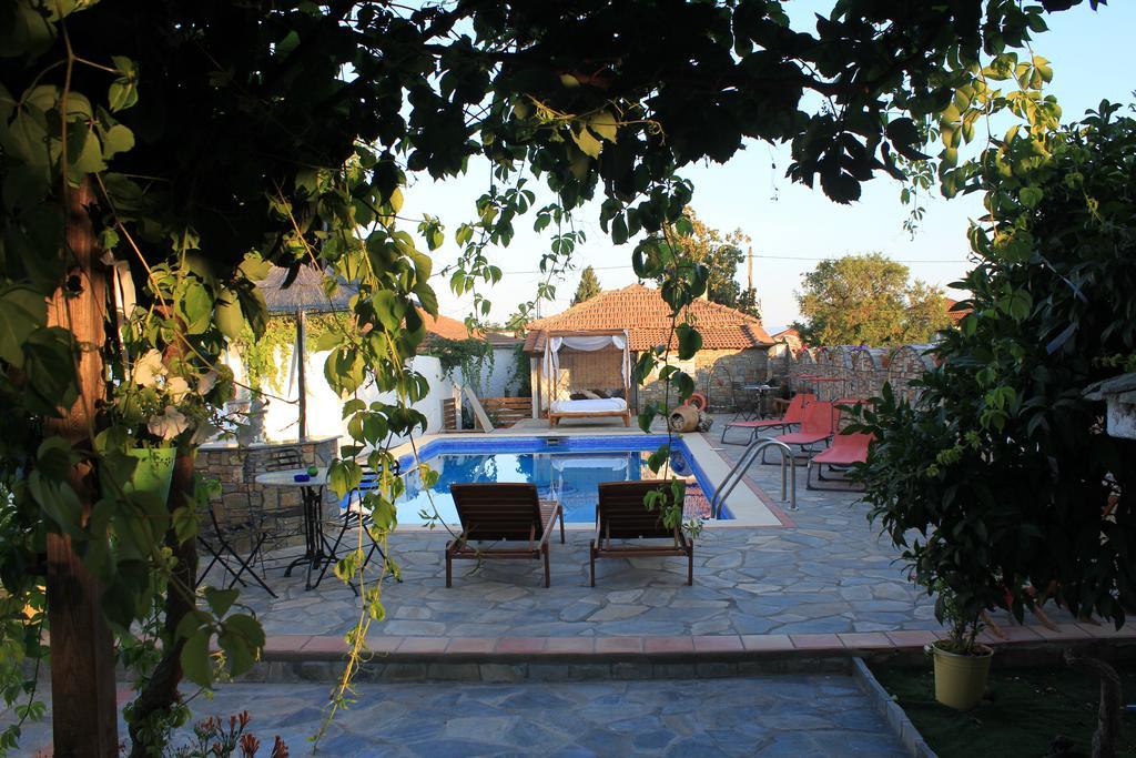 Seranides Boutique Hotel Kato Gatzea Exterior photo