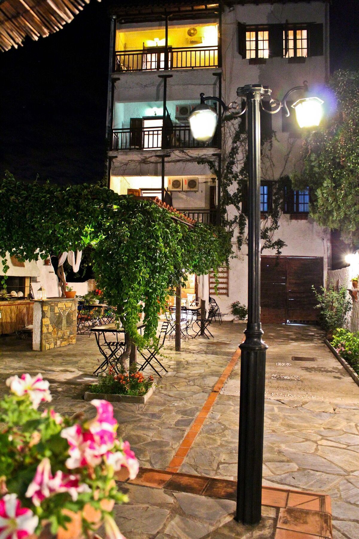 Seranides Boutique Hotel Kato Gatzea Exterior photo